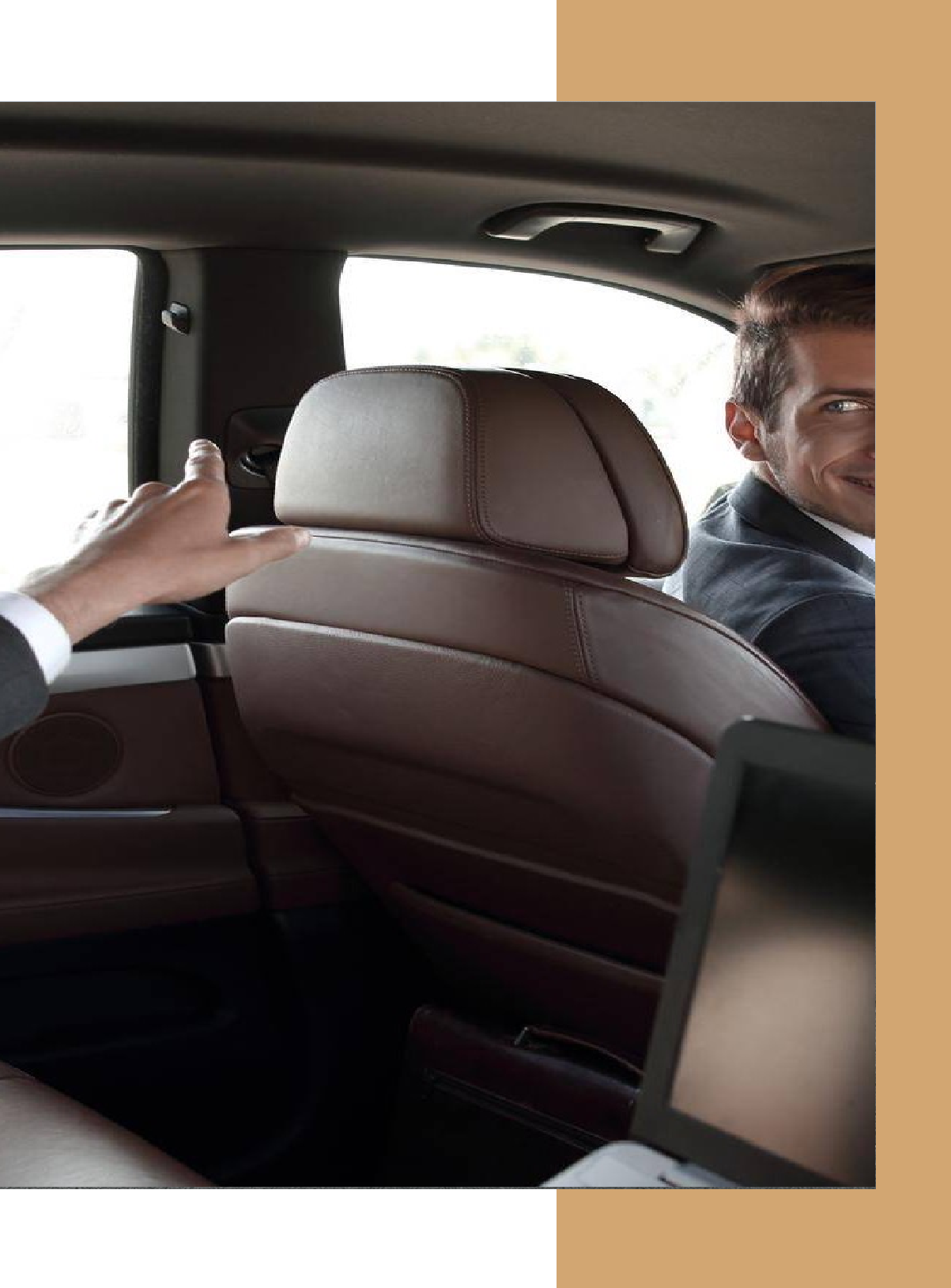 Belgium, Brussels un entrepreneur avec son chauffeur himoriste dans une Mercedes de luxe 